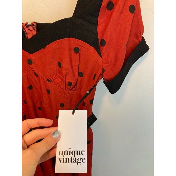 Unique Vintage Red and Black Short Sleeve Midi Length Retro Style Dress Size S/M - Picture 8 of 10